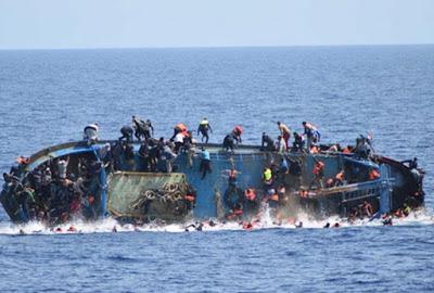 El turismo de sol y playa y otras maneras de veranear. El turismo de sol y playa y otras maneras de veranear.