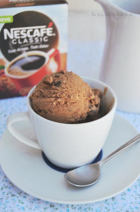 Helado de moka (sin lactosa) con Degustabox