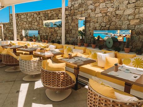 myconian-collection-korali-restaurant-mykonos-greece ▷ Alojarse en la Colección Myconian en Mykonos