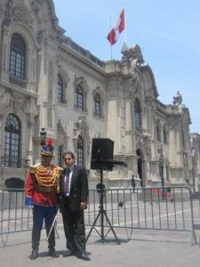 EL PODER DETRÁS DEL PODER: A PROPÓSITO DE REFUNDAR LA REPÚBLICA