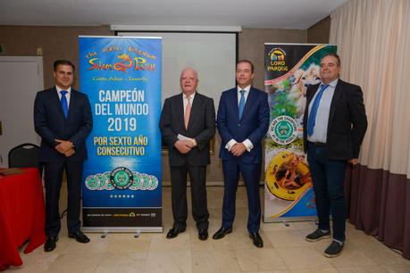 La Compañía Loro Parque presenta el reconocimiento de Siam Park como mejor parque acuático del mundo por sexto año consecutivo La Compañía Loro Parque presenta el reconocimiento de Siam Park como mejor parque acuático del mundo por sexto año consecutivo