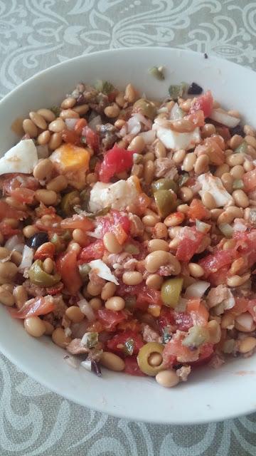 ENSALADA DE ALUBIAS