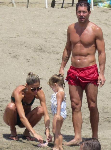 ¡Papuchi! El cholo Simeone es furor en las redes con sus fotos en la playa