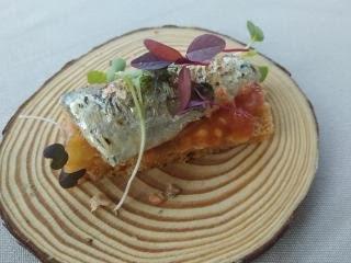 TOMATE HUEVO DE TORO GOURMET 2019 (Restaurante El Lago - Marbella -Estrella Michelin) TOMATE HUEVO DE TORO GOURMET 2019 (Restaurante El Lago - Marbella -Estrella Michelin)