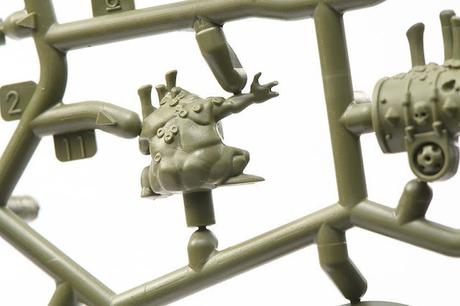 Revelada oficialmente la Space Marine Heroes serie 3