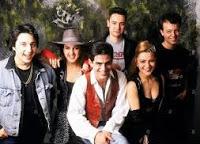 20 NOMBRES DE GRUPOS ESPAÑOLES DE LOS 80 (VOLUMEN 2) 20 NOMBRES DE GRUPOS ESPAÑOLES DE LOS 80 (VOLUMEN 2)