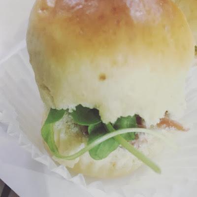 Mamunina Fábrica de Sandwhiches. Miércoles en Argentina manuminna-dulcetines