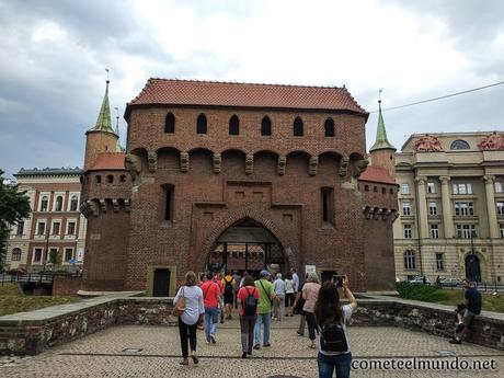 que-ver-en-cracovia-barbacana Que ver en Cracovia en 3 días [¡GUÍA COMPLETA!]