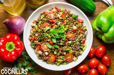 Receta de ensalada de lentejas fácil. Con picadillo de hortalizas Receta de ensalada de lentejas fácil. Con picadillo de hortalizas