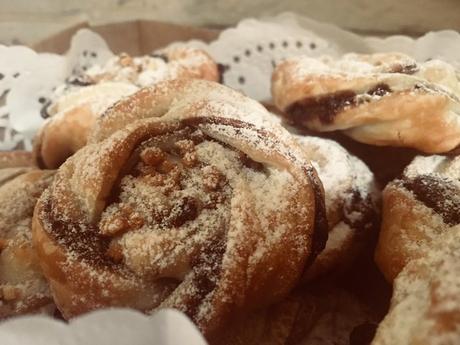 Rosas de hojaldre con nutella