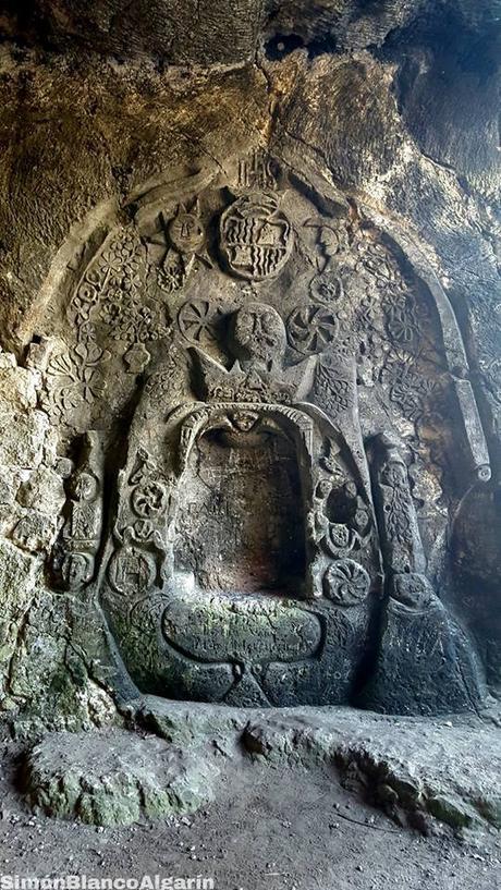 Cuevas iniciáticas del Temple. Cuevas iniciáticas del Temple.