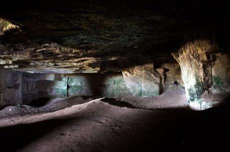 Cuevas iniciáticas del Temple. Cuevas iniciáticas del Temple.