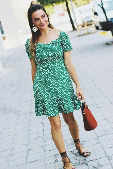 Vestido verde de florecitas Vestido verde de florecitas