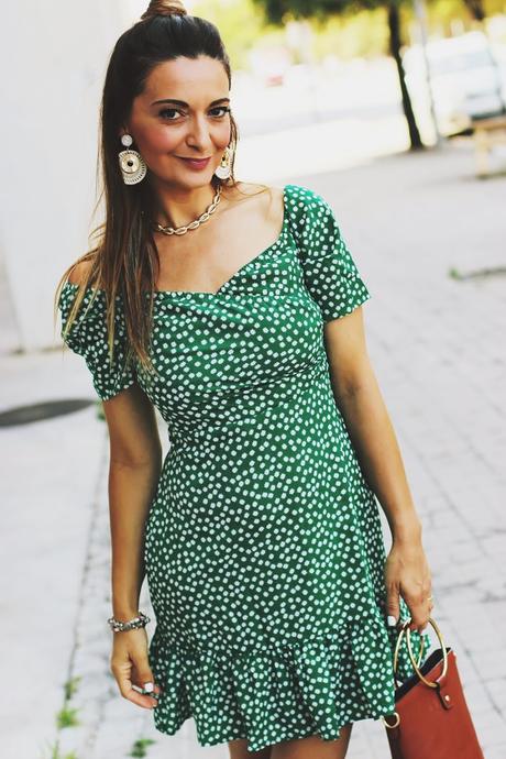 Vestido verde de florecitas Vestido verde de florecitas