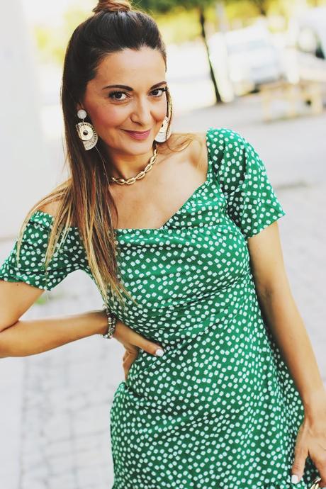 Vestido verde de florecitas Vestido verde de florecitas