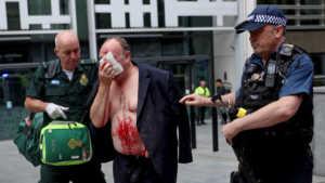 Un hombre fue apuñalado frente a la sede del Ministerio del Interior del Reino Unido en Londres