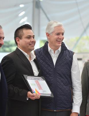 INFORMA ALFREDO DEL MAZO QUE 1 MILLÓN 200 MIL MEXIQUENSES SALIERON DE LA POBREZA EN LOS ÚLTIMOS DOS AÑOS