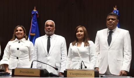 Reeleccion de Camacho es causa de anarquía leonelista.