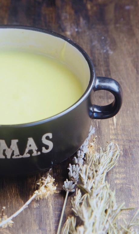CREMA DE LECHUGA CON CALABACÍN AL CURRY CREMA DE LECHUGA CON CALABACÍN AL CURRY
