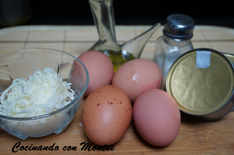 Tortilla francesa con atún y queso