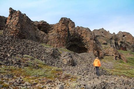 Basalt-columns-on-Disko-Island-in-Greenland.jpg.optimal ▷ Consejos de viaje a Groenlandia e itinerario fácil para Ilulissat y Disko Island
