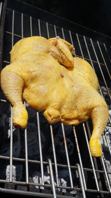 Pollo al limón jugoso a la parrilla estilo argentino Pollo al limón jugoso a la parrilla estilo argentino