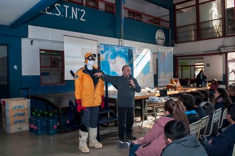 JORNADA DE DISERTACIÓN PARA ALUMNOS EN ESCOBAR - PROV. DE BS AS.