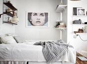 Cama elevada para ganar espacio