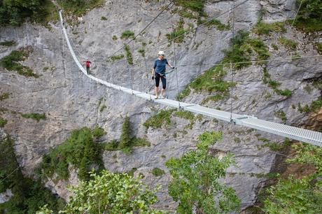 On-the-Suspension-Bridge.jpg.optimal ▷ La Via Ferrata de Mürren: una de las experiencias más emocionantes de Suiza