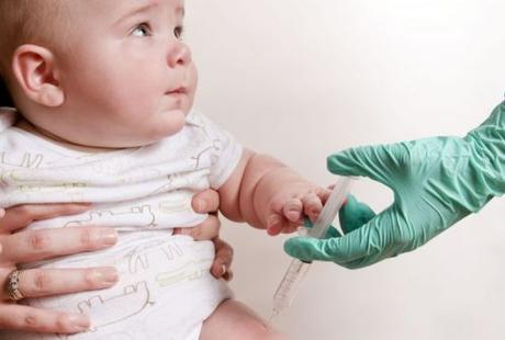 Porqué vacunar a los bebés