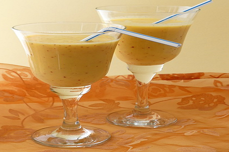 Batido ligero de melocotón y jengibre