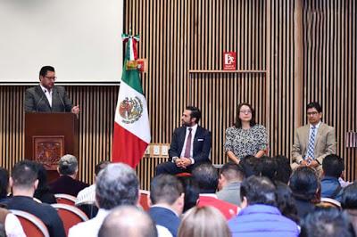 FORTALECEN CAPACIDADES INSTITUCIONALES DE LOS GOBIERNOS MUNICIPALES DEL EDOMÉX