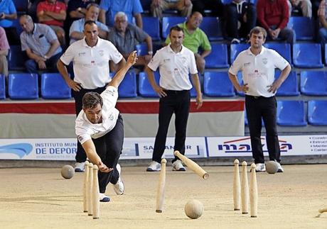 Óscar González y José Manuel Lavid encabezan el campeonato de España de peñas por parejas