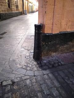 Los cañones en las calles de Cádiz