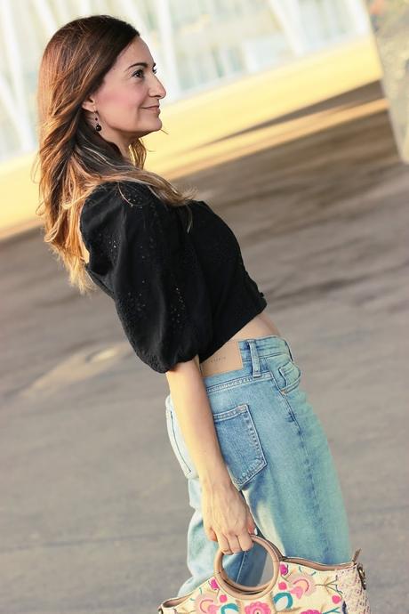 Con jeans y top Con jeans y top