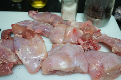 Guiso de conejo con romero y tomillo Guiso de conejo con romero y tomillo