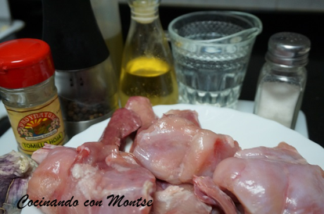 Guiso de conejo con romero y tomillo Guiso de conejo con romero y tomillo