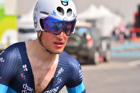 Venciendo el calor arriba de la bicicleta