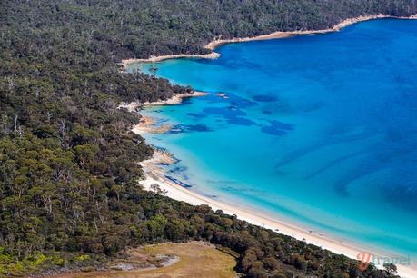 Hazards-Beach-Freycinet-Peninsula-Tasmania-23 ▷ Comente sobre 12 islas sensacionales en Australia para su próxima escapada por las 10 islas australianas más bellas para unas vacaciones perfectas: Australia sin envolver