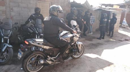 Secuestran cocaÃ­na y marihuana en una casa en Villa Angelina