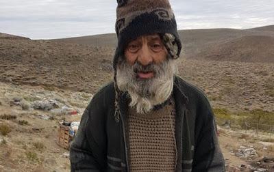 El ermitaño de Collón Curá pasa sus días internado en Plaza Huincul