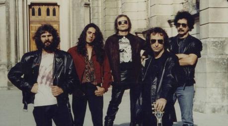 El Reloj - Alguien Mas En Quien Confiar (2017)