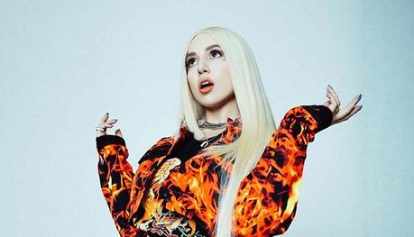 Nuevo single de Ava Max