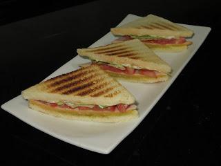 TURKEY SÁNDWICH