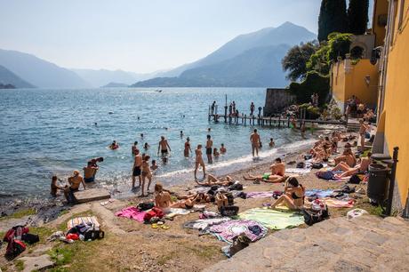 Varenna-Beach.jpg.optimal ▷ Cómo planificar la excursión de un día perfecto al lago de Como