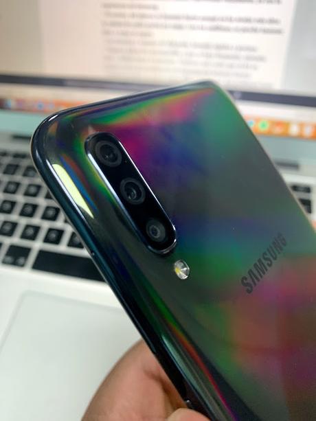 Samsung Galaxy A70 (REVIEW)