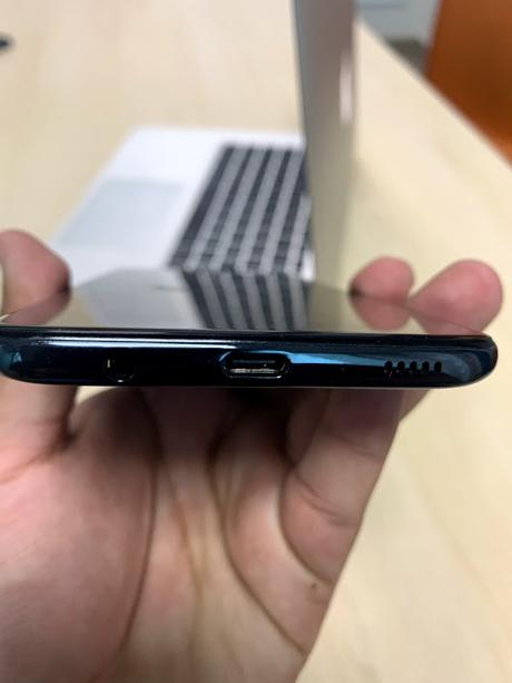 Samsung Galaxy A70 (REVIEW) Samsung Galaxy A70 (REVIEW)