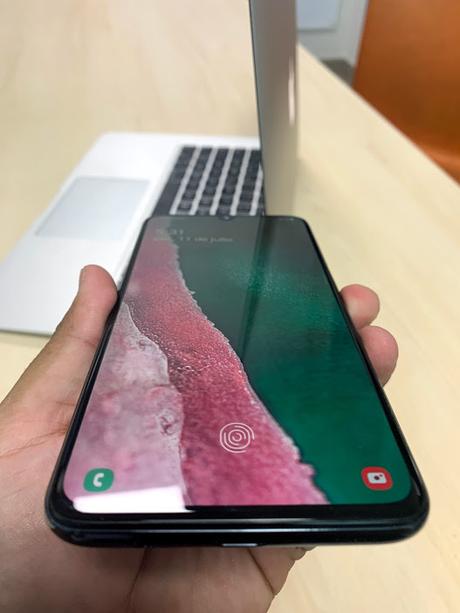 Samsung Galaxy A70 (REVIEW)