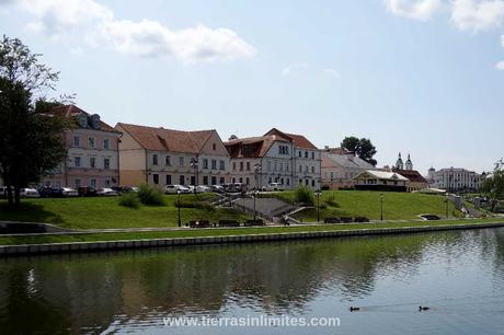 Minsk, entre Rusia y Europa