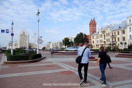 Minsk, entre Rusia y Europa